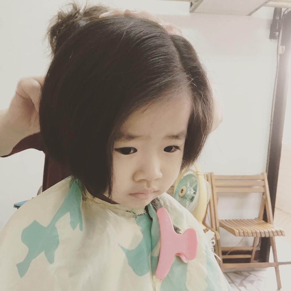 小香瓜剪頭髮