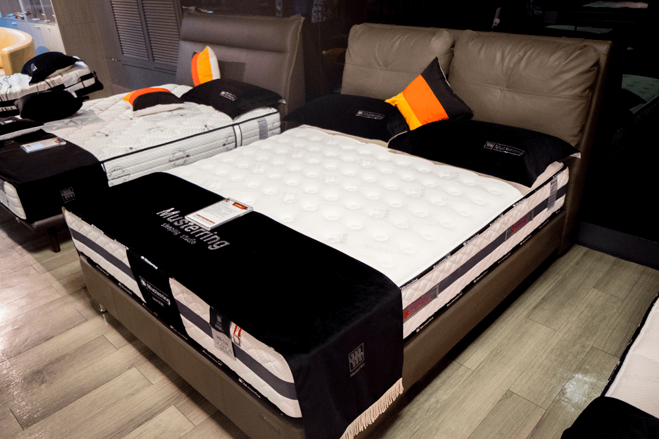 彈簧床記憶床墊