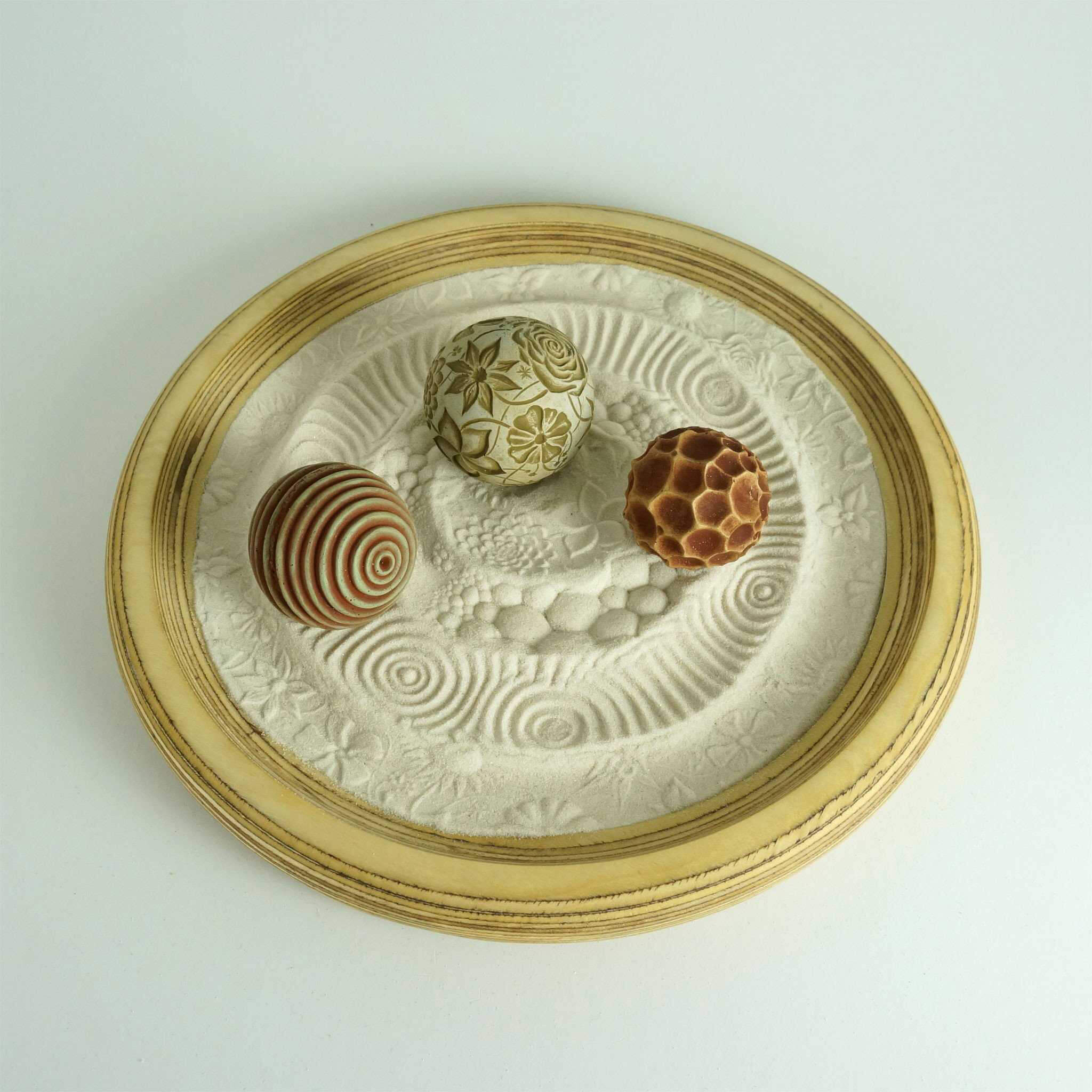 日禪繞畫沙盤球